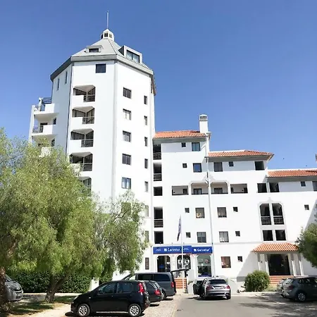 Апартаменты Marina With Swimming Pool