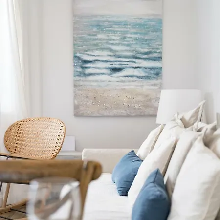 Marina With Swimming Pool アパート