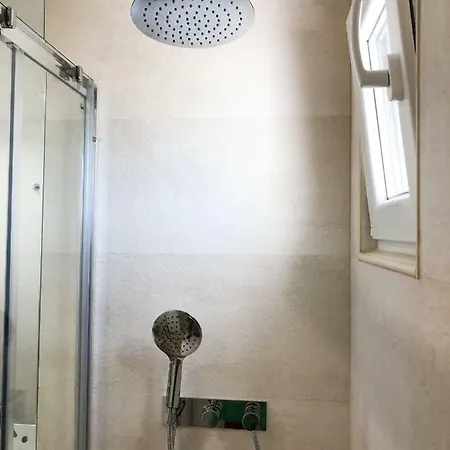 Marina With Swimming Pool Apartman *